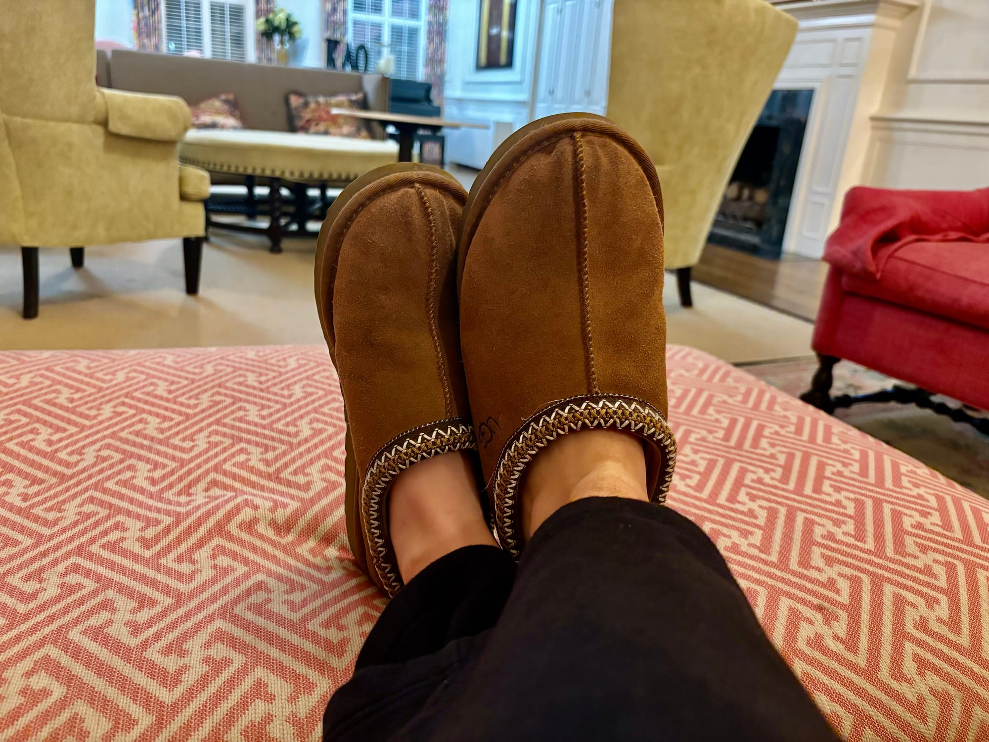 Dark brown ugg slippers best sale